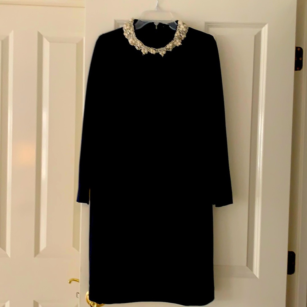 Beautiful navy dress with a unique collar
